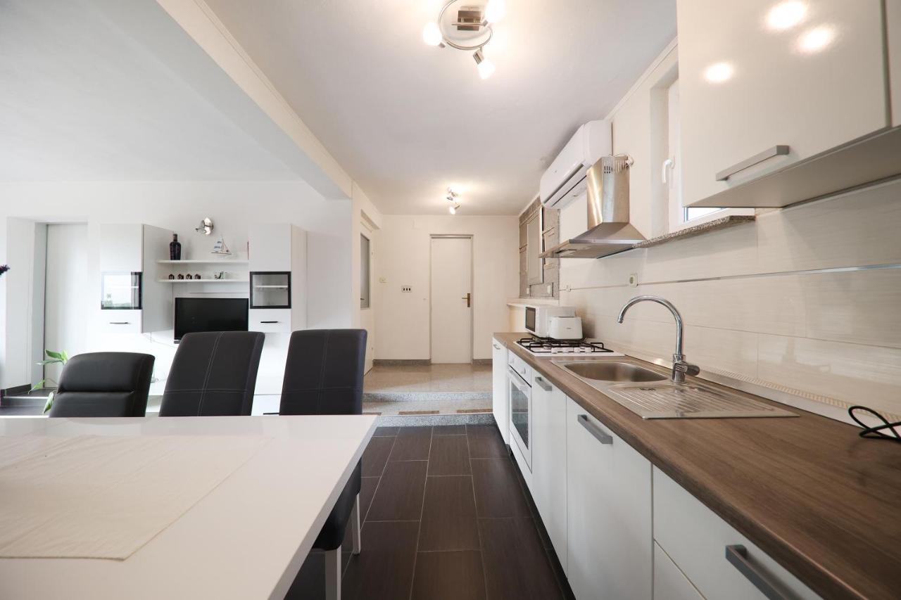 Country House Korlat Бенковац Екстериор снимка