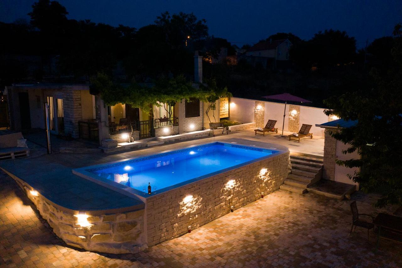 Country House Korlat Бенковац Екстериор снимка